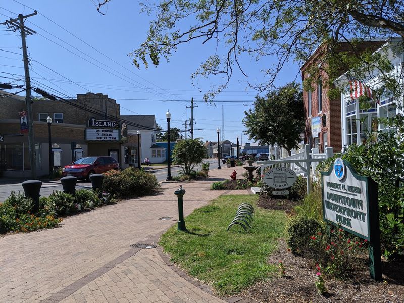 Shops and Cafes Just Steps Away