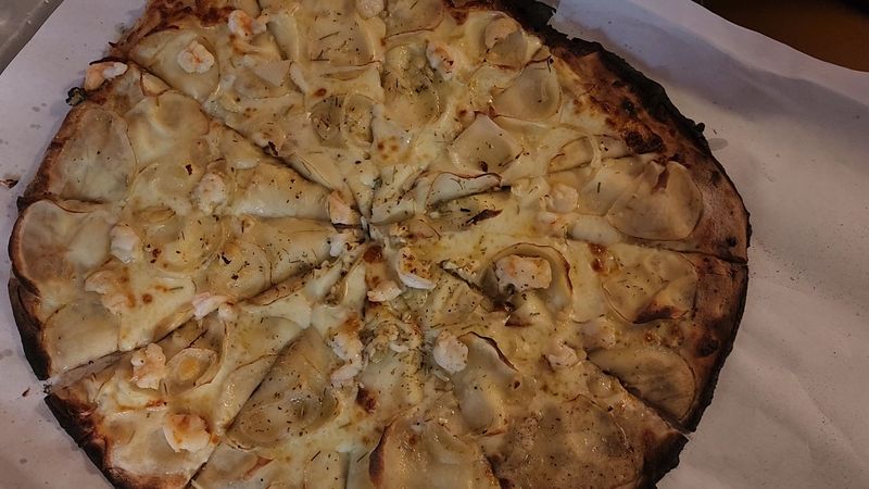 Signature Pies Worth The Trip