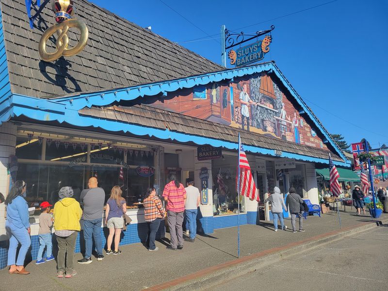 Sluy's Poulsbo Bakery: A Norwegian Tradition Since 1966 Sluy's Poulsbo Bakery: A Norwegian Tradition Since 1966