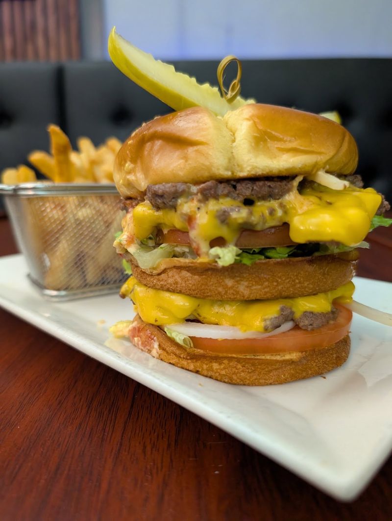 Smash Burgers and the Case for Comfort Classics