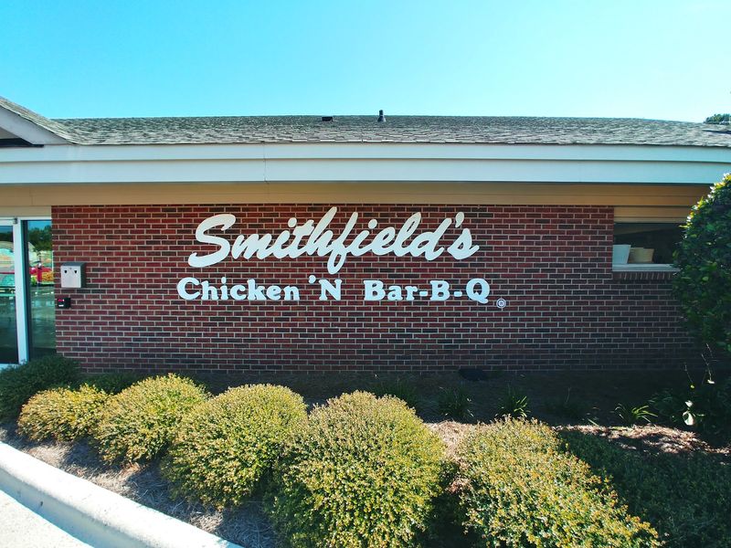 Smithfield's Chicken 'N Bar-B-Q, Smithfield