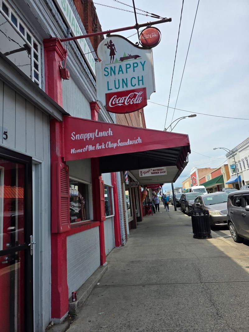 Snappy Lunch, Mount Airy, NC Snappy Lunch, Mount Airy, NC