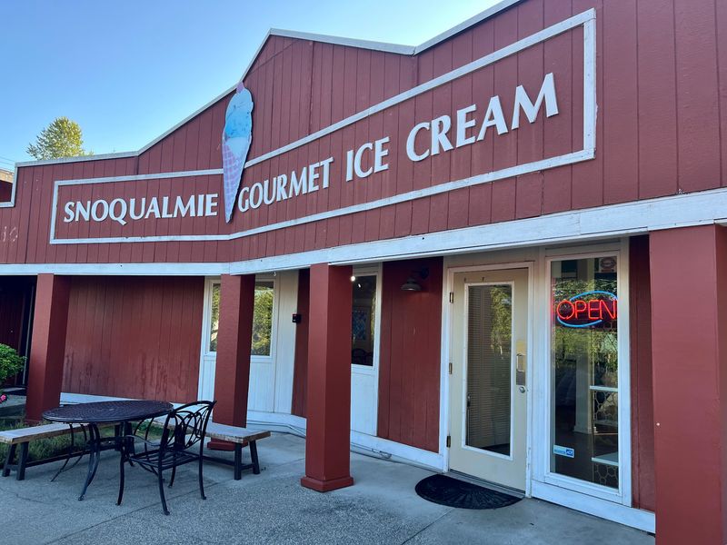 Snoqualmie Ice Cream, Maltby, WA Snoqualmie Ice Cream, Maltby, WA