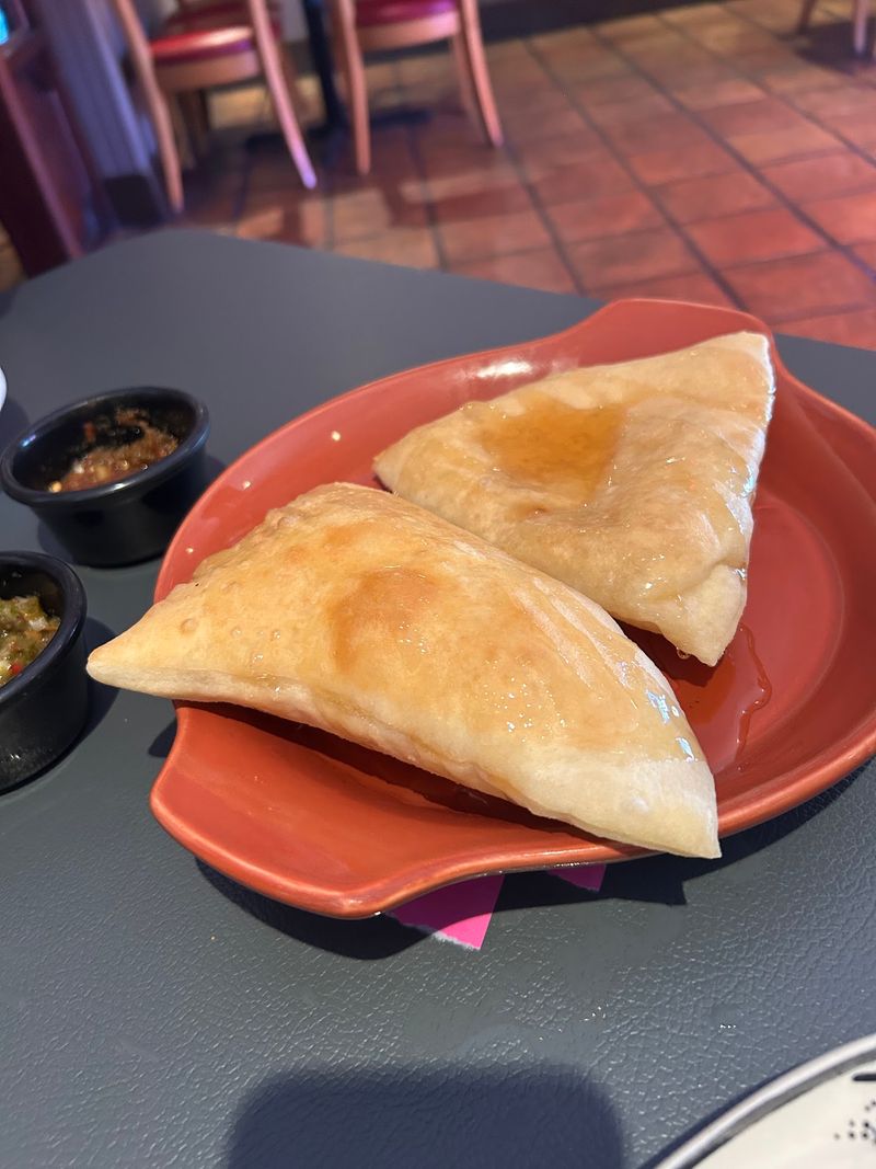 Sopapillas That Are Pure Comfort in Every Fluffy Bite