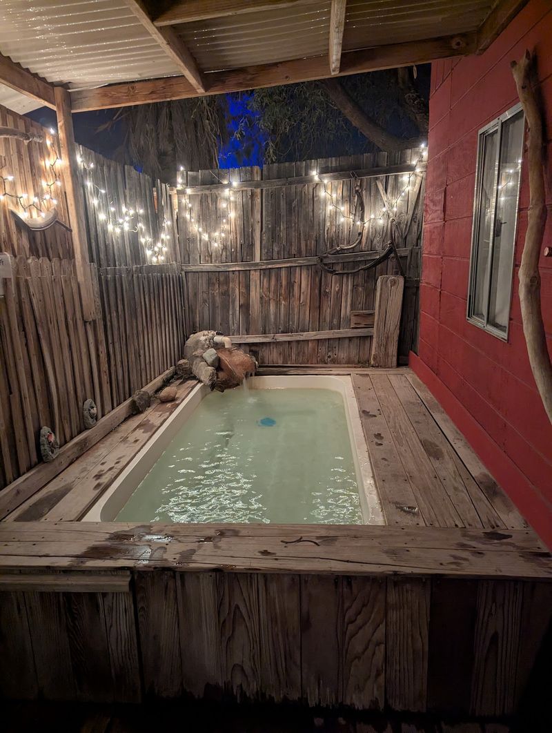 Squeaky-Clean Bathrooms That Impress Every Guest Squeaky-Clean Bathrooms That Impress Every Guest