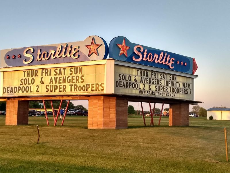 Starlite Drive-In, Litchfield, Minnesota Starlite Drive-In, Litchfield, Minnesota