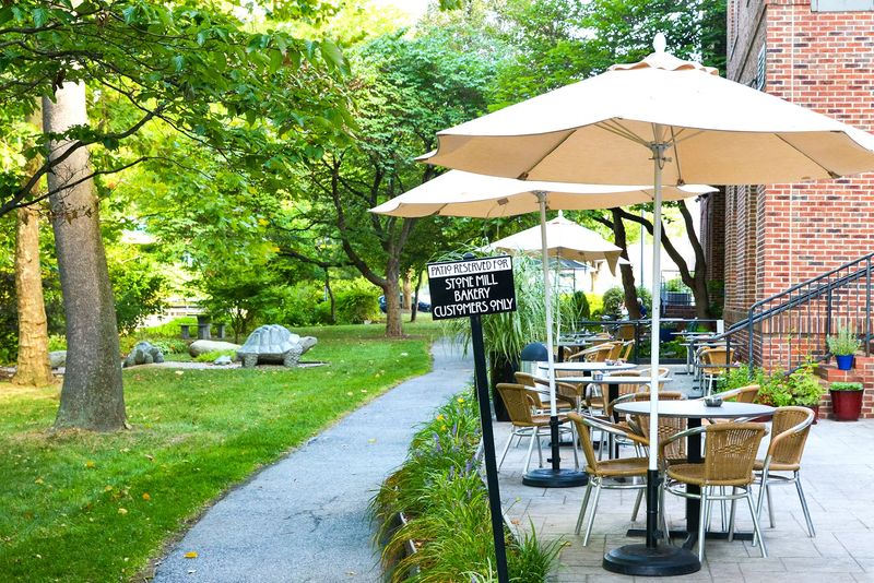 Stone Mill Bakery, Lutherville-Timonium