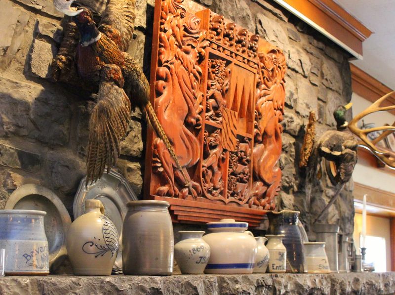 Storybook Murals and Old-World Decor Storybook Murals and Old-World Decor
