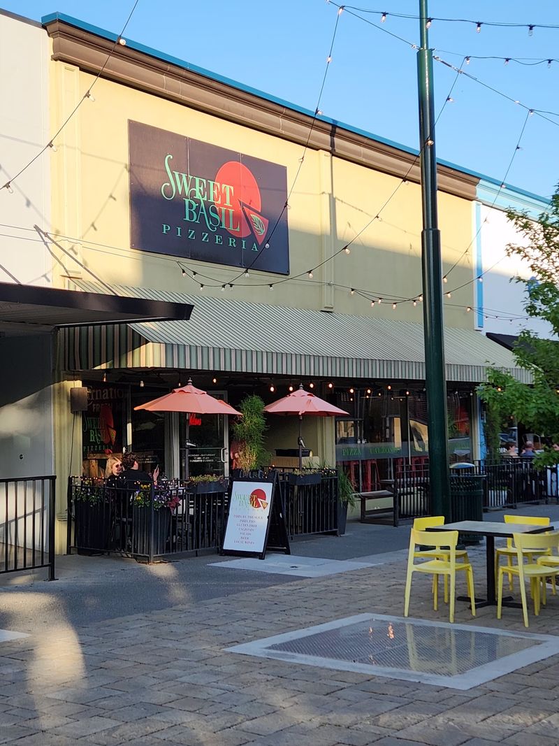 Sweet Basil Pizzeria, Walla Walla, Washington