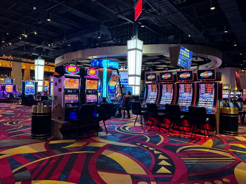 Table Games And The Poker Room
