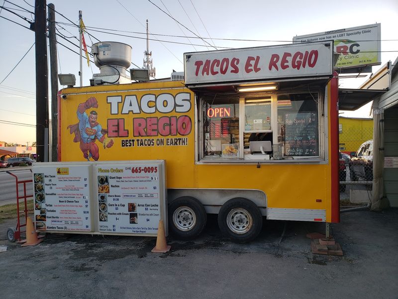 Tacos El Regio, San Antonio, Texas Tacos El Regio, San Antonio, Texas