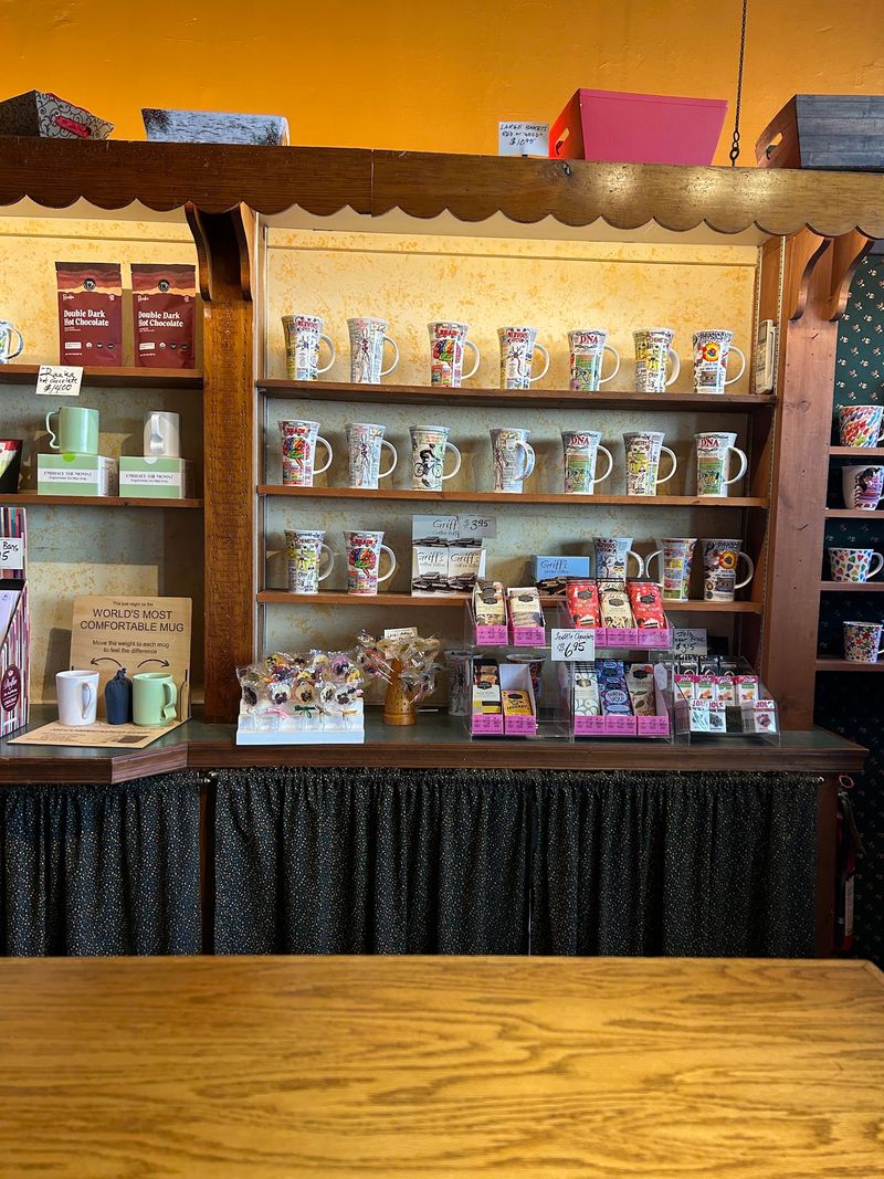 Take-Home Treasures And Gift Baskets