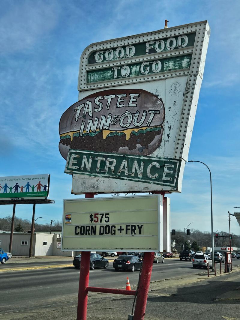 Tastee Inn and Out, Sioux City