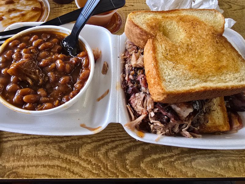 Texas Toast That Ties the Whole Plate Together Texas Toast That Ties the Whole Plate Together
