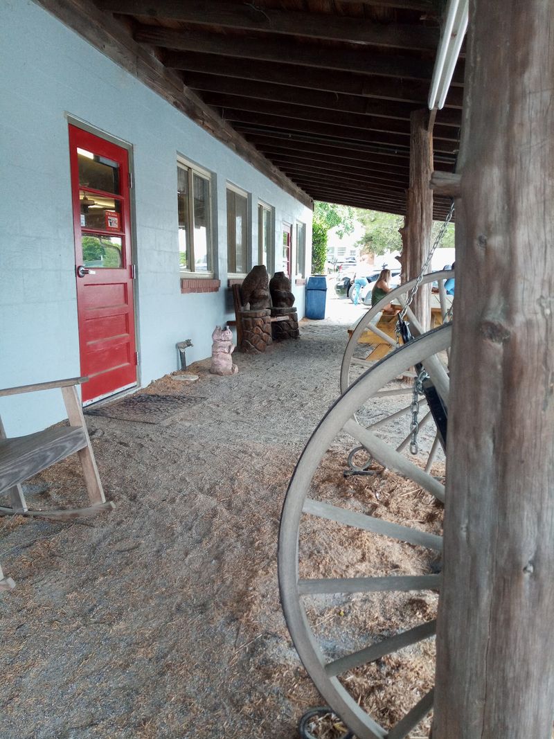 That Old Roadside Stand Atmosphere
