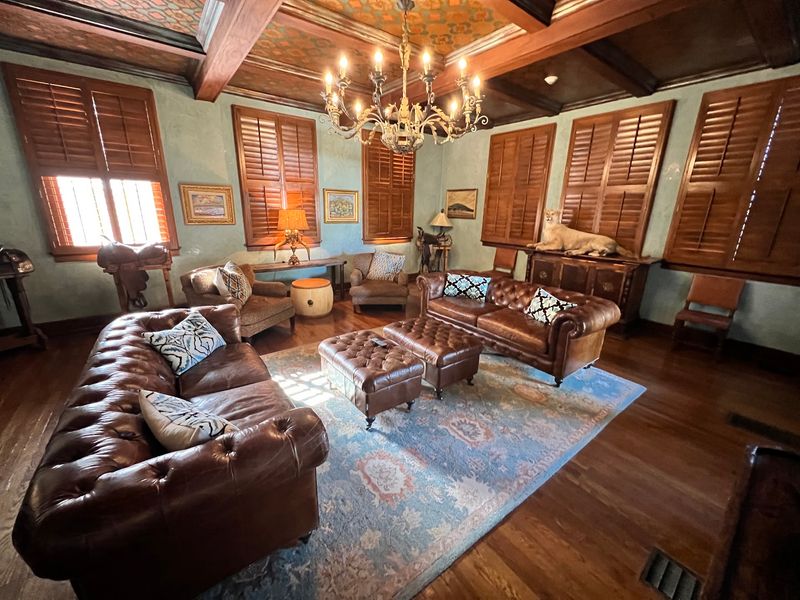 The 1898 Colonial Mansion And Its Creaky Floors