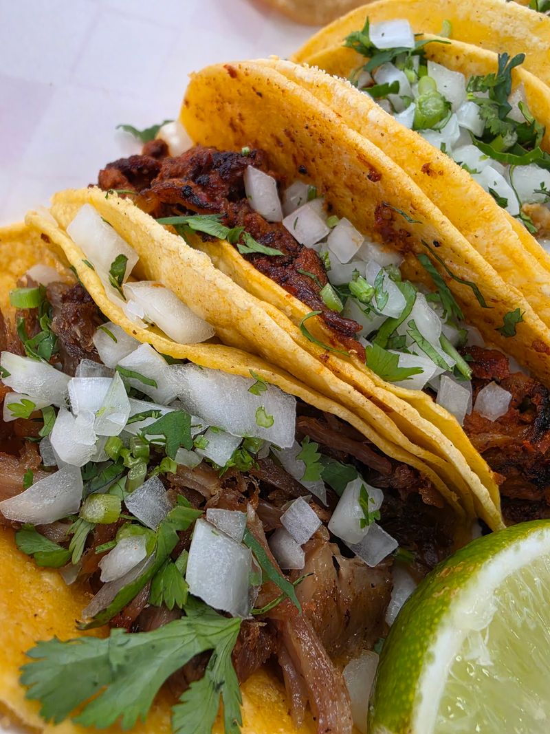 The Al Pastor That Pulls In A Crowd