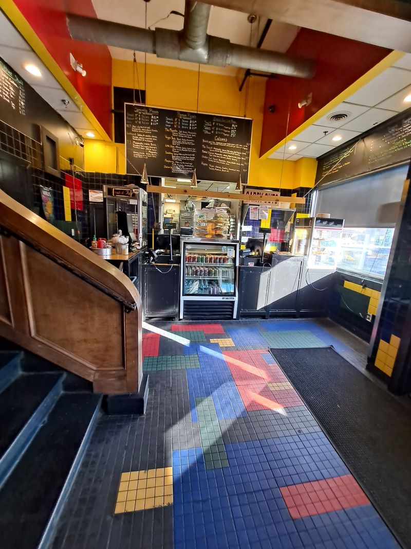 The Attached Pizza Shop Everyone Talks About