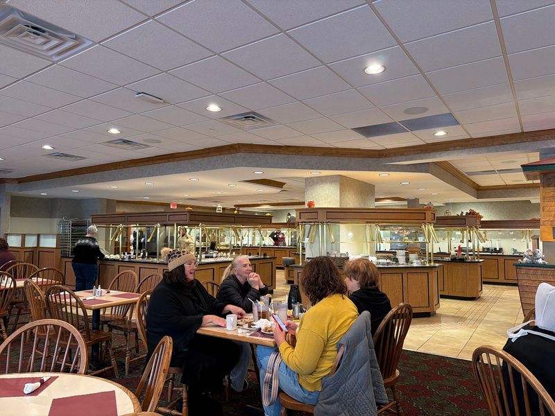 The Bird-in-Hand Family Restaurant, Bird-in-Hand