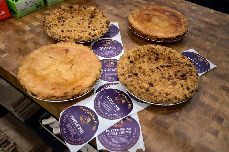 The Bourbon Walnut Pie That Draws A Crowd The Bourbon Walnut Pie That Draws A Crowd