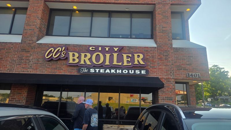 The Broiler On Forum Boulevard