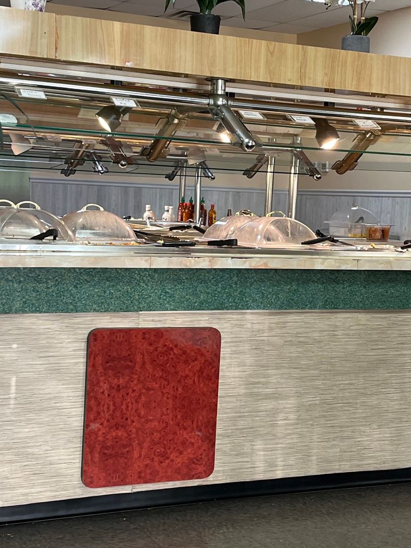 The Buffet That Keeps It Simple The Buffet That Keeps It Simple