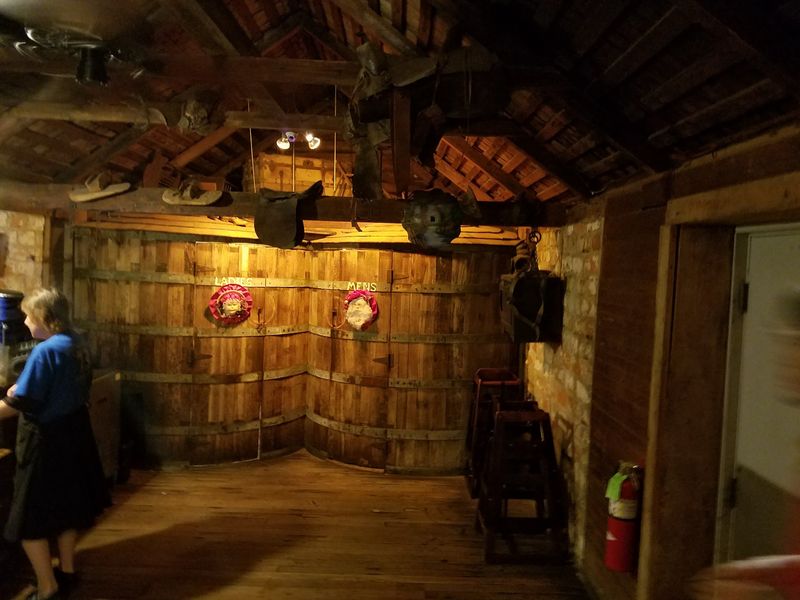 The Cabin Restaurant, Burnside, Louisiana