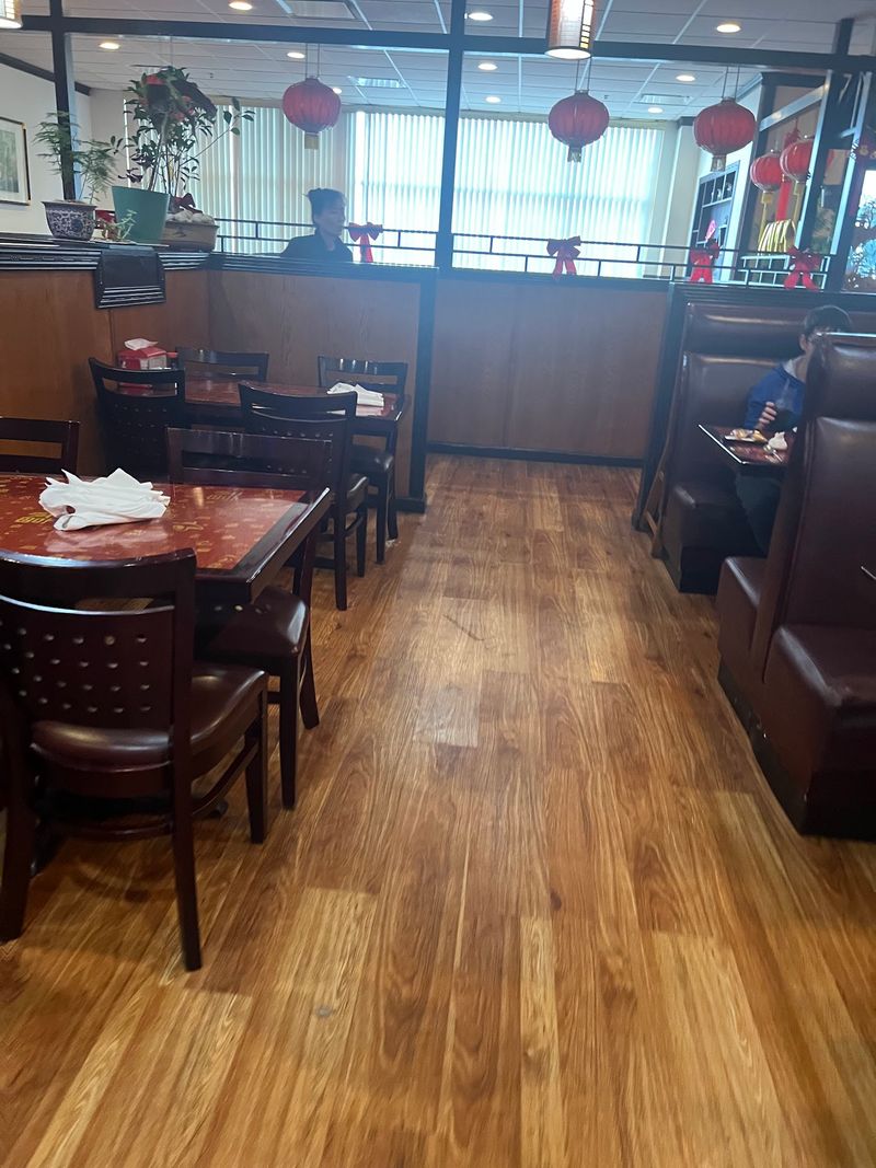 The Calm, Roomy Dining Room