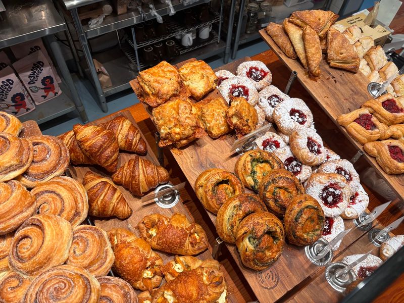 The Cardamom Roll That Started the Buzz