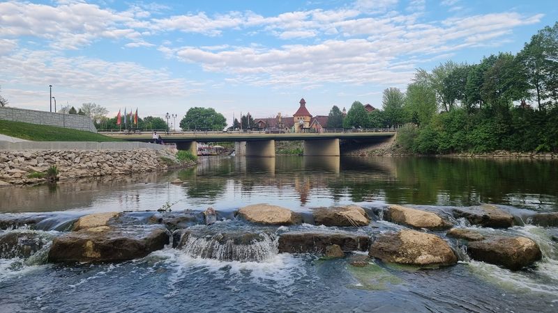The Cass River Sets the Scene
