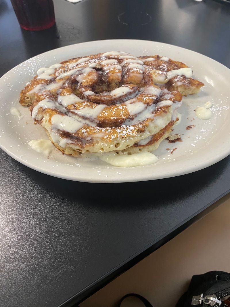 The Cinnamon Roll Pancakes Everyone Talks About The Cinnamon Roll Pancakes Everyone Talks About
