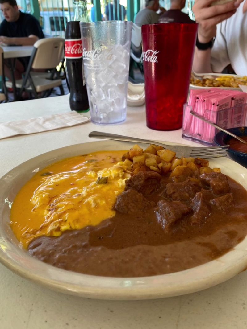 The Con Queso Breakfast Plate That Stops You in Your Tracks The Con Queso Breakfast Plate That Stops You in Your Tracks