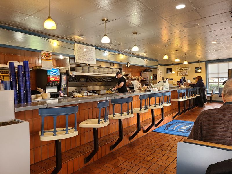 The Counter On East Main Street