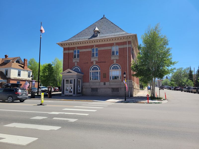 The County Seat of Lake County