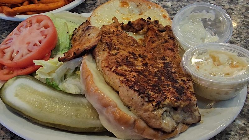 The Crab Cakes That Get Everyone Talking The Crab Cakes That Get Everyone Talking