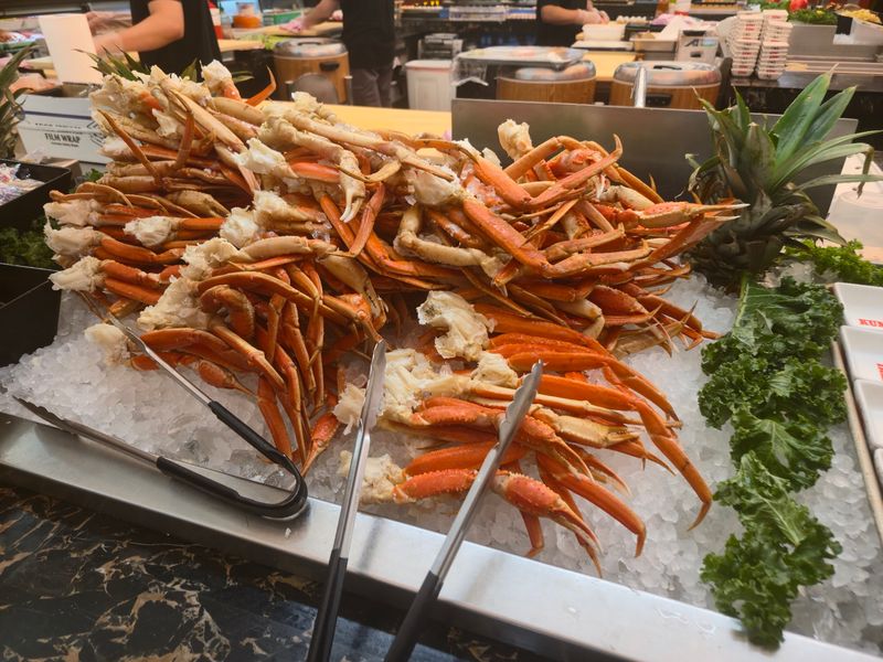 The Crab Legs That Draw a Crowd