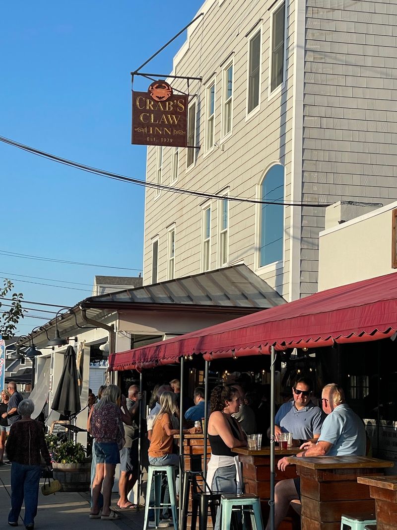 The Crab's Claw Inn, Lavallette