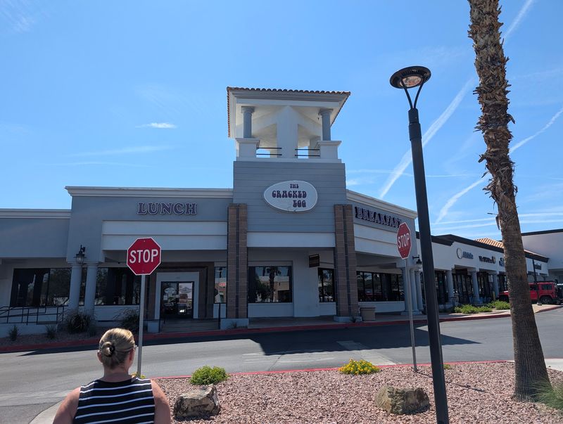 The Cracked Egg, Las Vegas and Henderson, Nevada