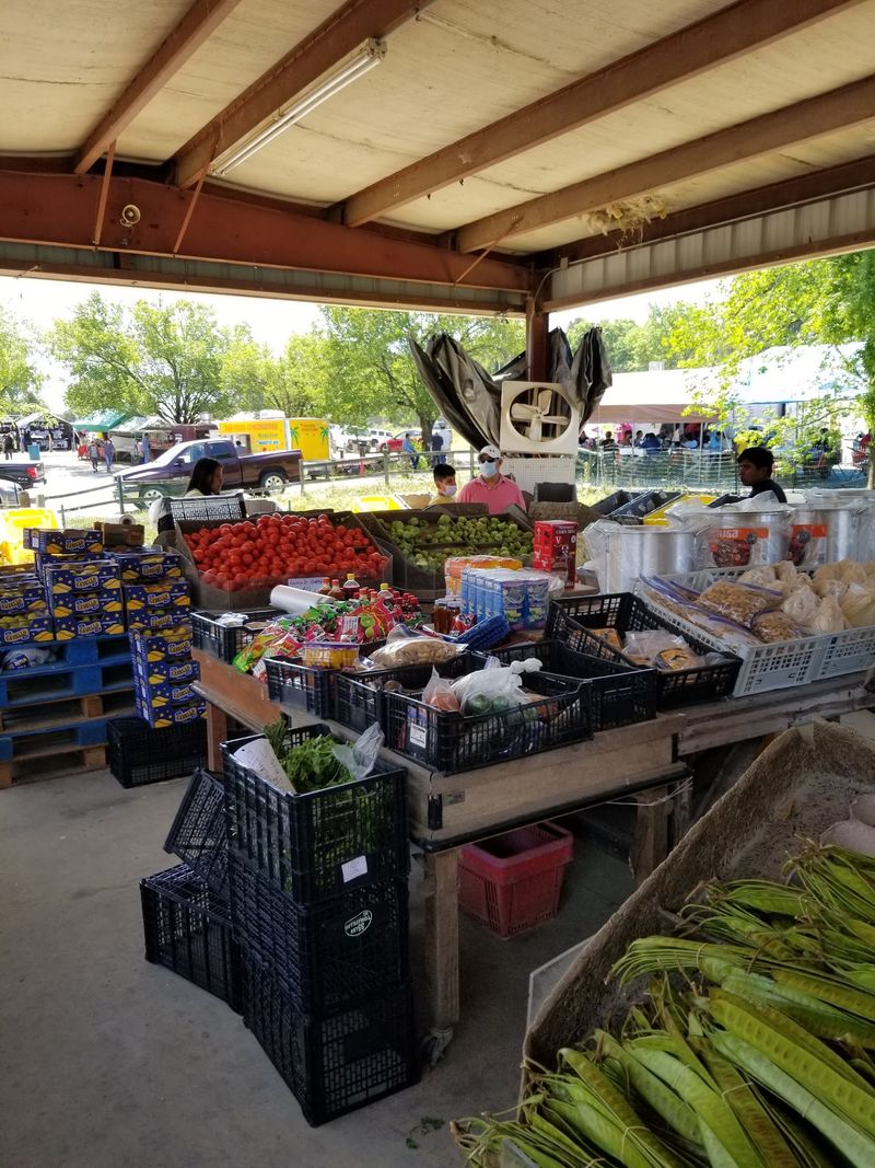 The Fresh Produce That Draws Early Birds