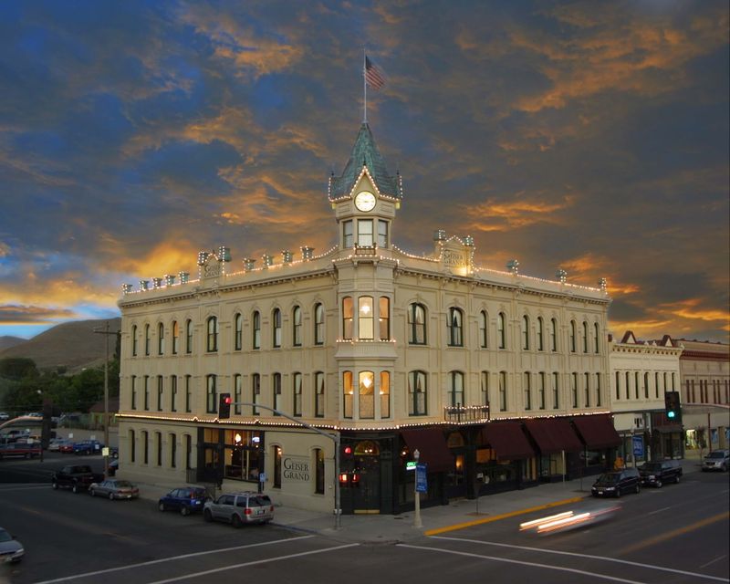The Gold-Rush Roots Behind the Grandeur