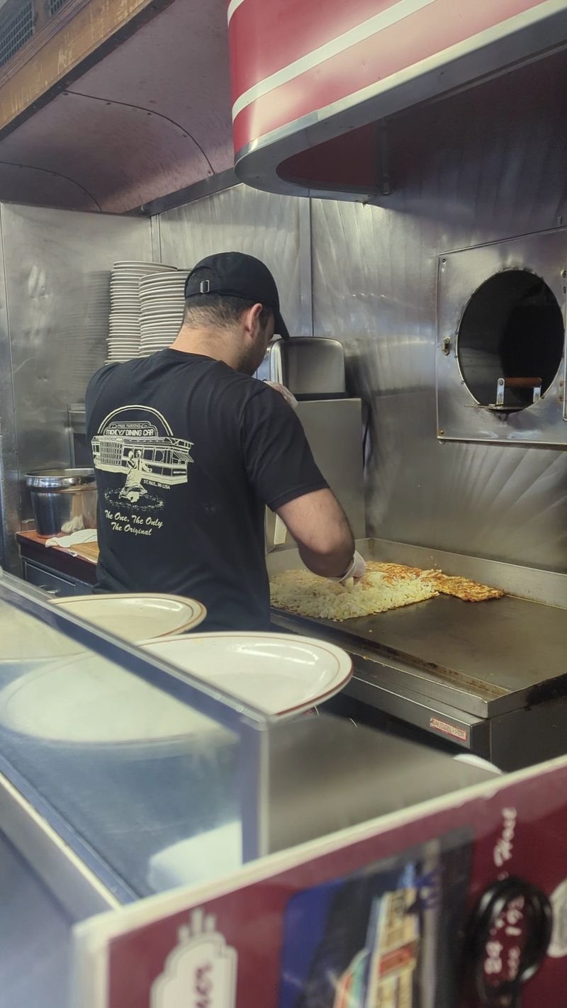 The Griddle Show Right in Front of You The Griddle Show Right in Front of You