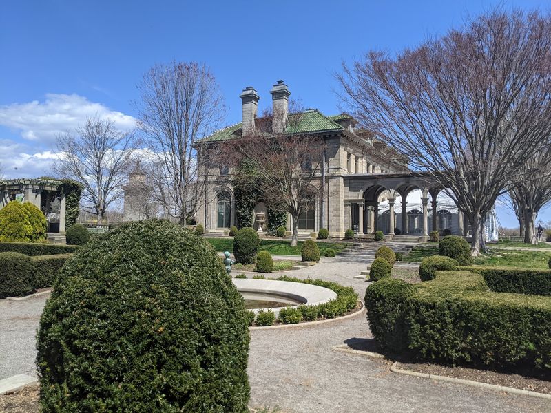 The Historic Greenhouse and Grounds