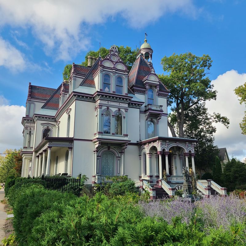 The House That Escaped The Wrecking Ball