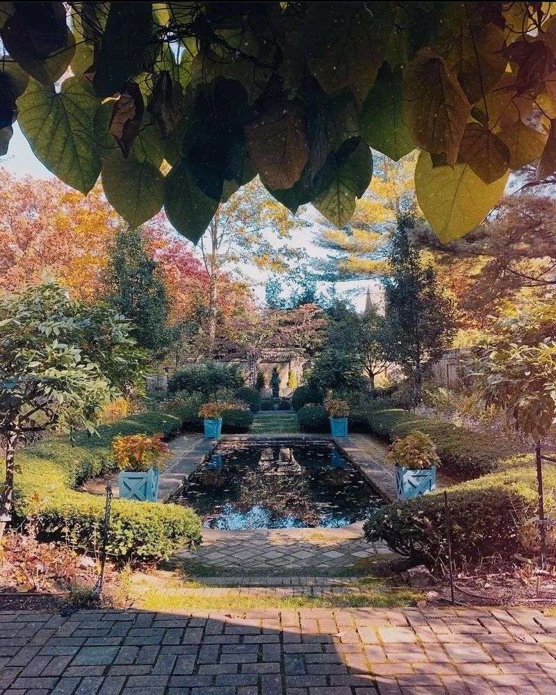 The Japanese Garden Hidden Behind the Mansion