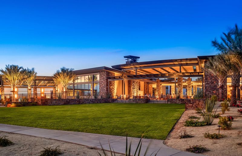The Lakeside Clubhouse Everyone Talks About The Lakeside Clubhouse Everyone Talks About