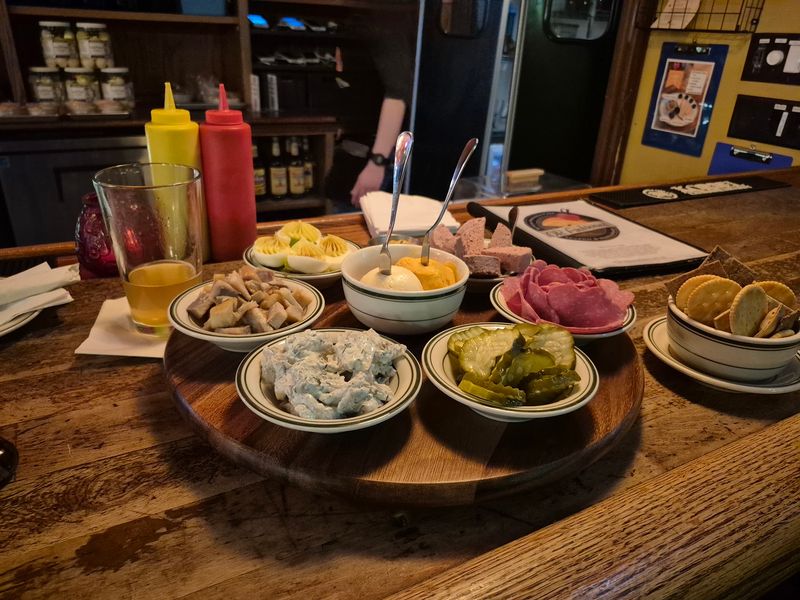 The Lazy Susan Sharing Board