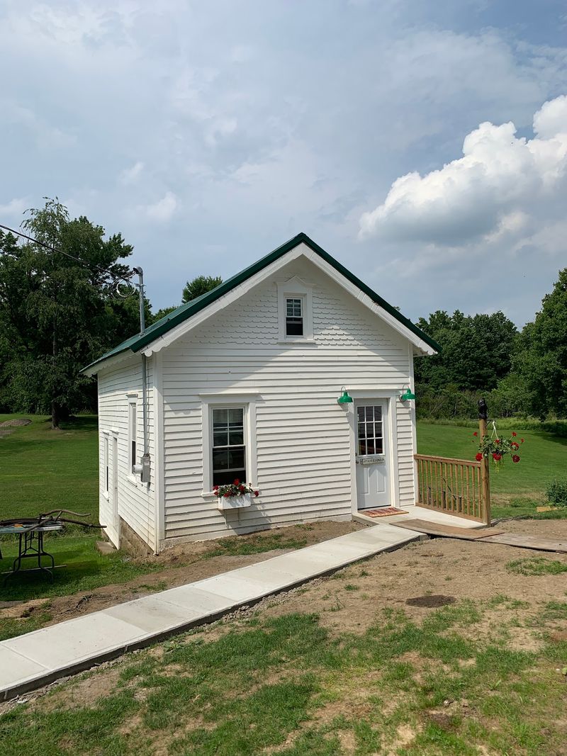 The Little Bakery Behind the House on Route 301