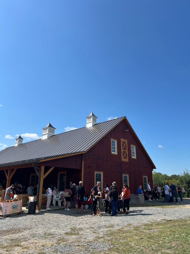 The Little Farm Shop And Food Truck