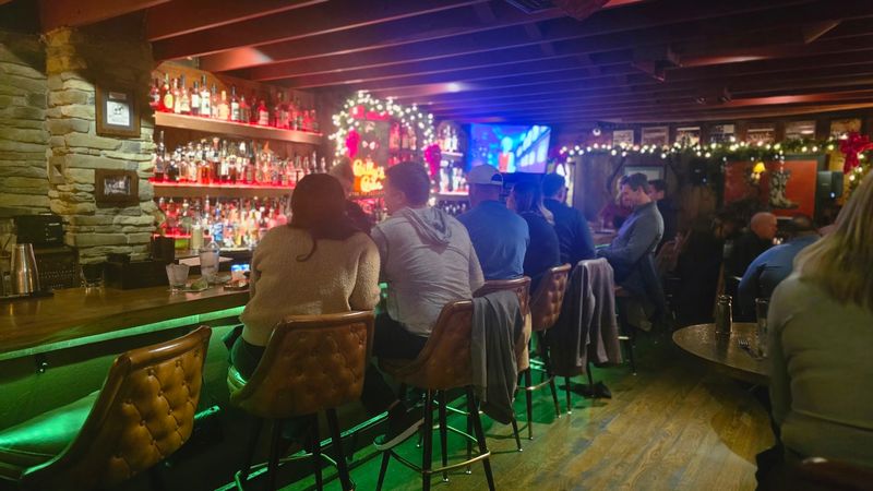 The Long Bar and Live Music Scene