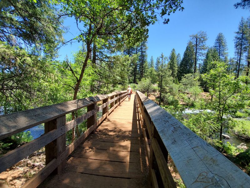 The Loop Trail With Views From Every Angle